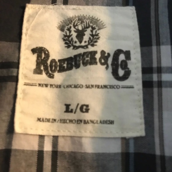 Short sleeve button down - Picture 2 of 3